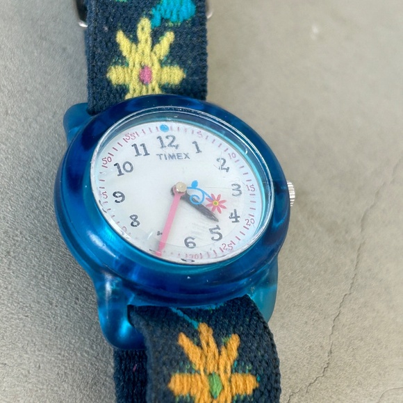 Timex Teacher Watch for Girls Blue with Flowers - Picture 2 of 4